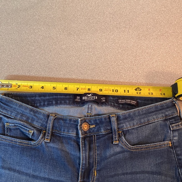 Hollister - Super Skinny low rise jeans. Size 27 - Picture 10 of 14